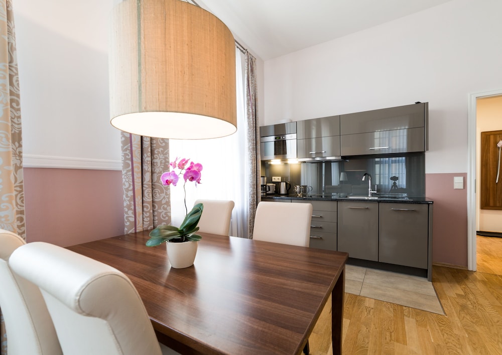 Aparthotel am Schloss 32/45