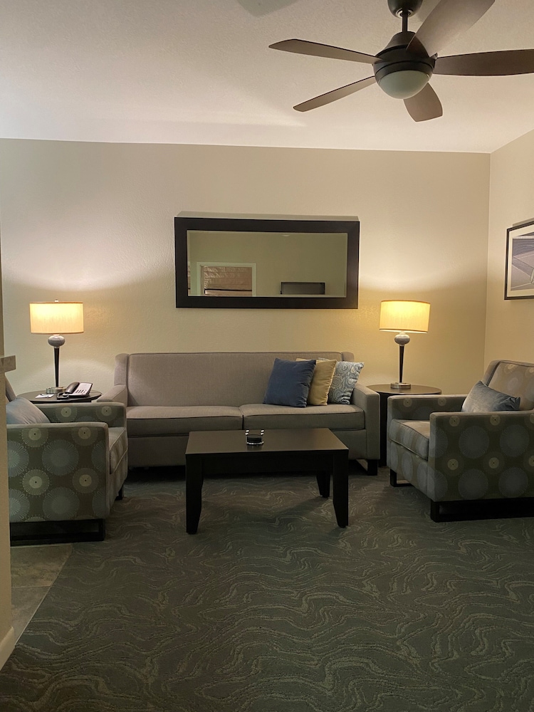 Getaways At Palm Springs Tennis Club 39/50