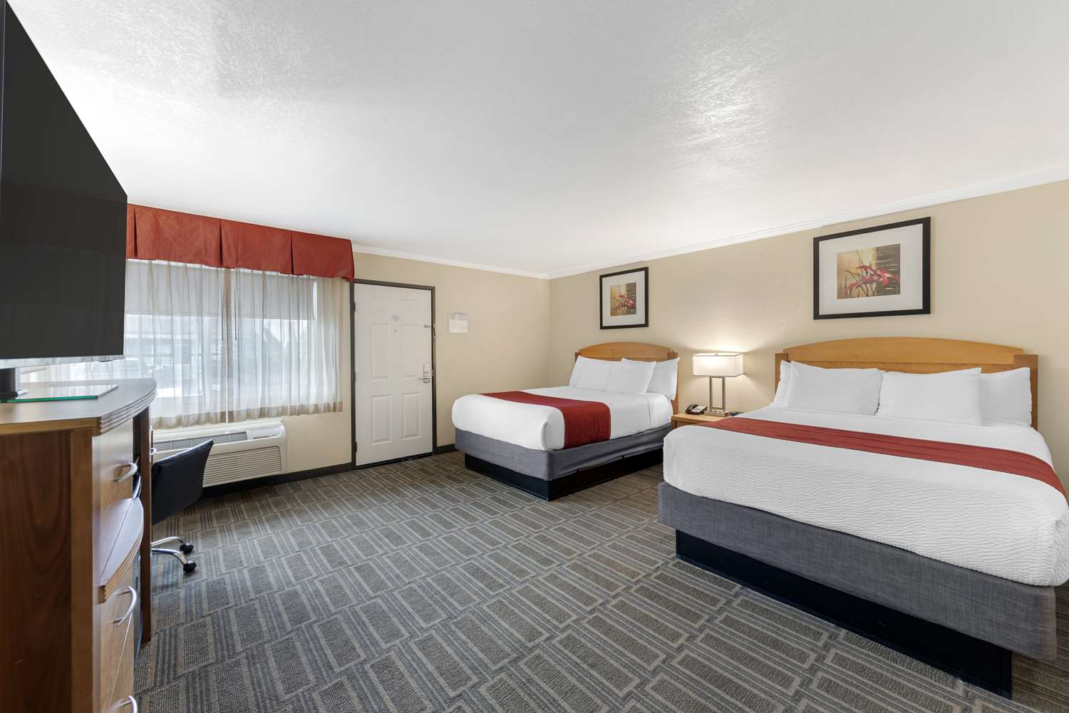 غرفة بسريرين كوين، Best Western Plus Ontario Airport & Convention Center 2/8