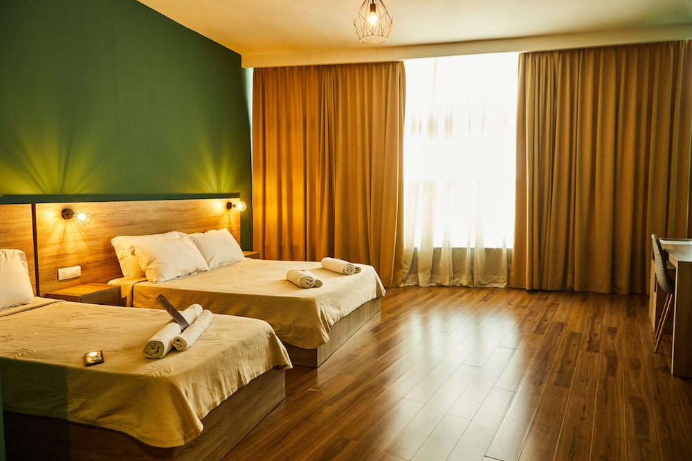 Arc Hotel Tirana 9/50