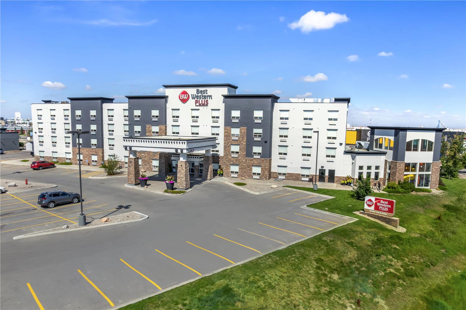 Best Western Plus Service Inn and Suites 55/56