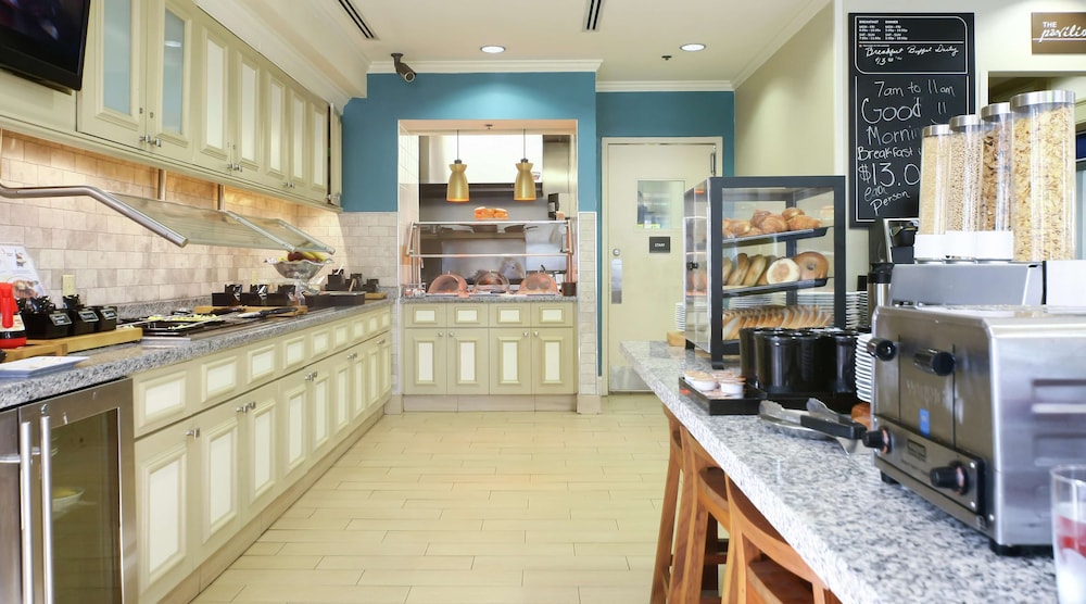 Hilton Garden Inn Secaucus Meadowlands 44/62