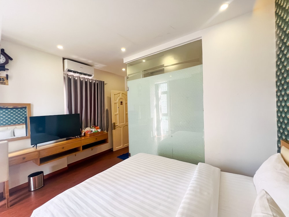 A25 Hotel - 75 Le Thi Hong Gam 33/50