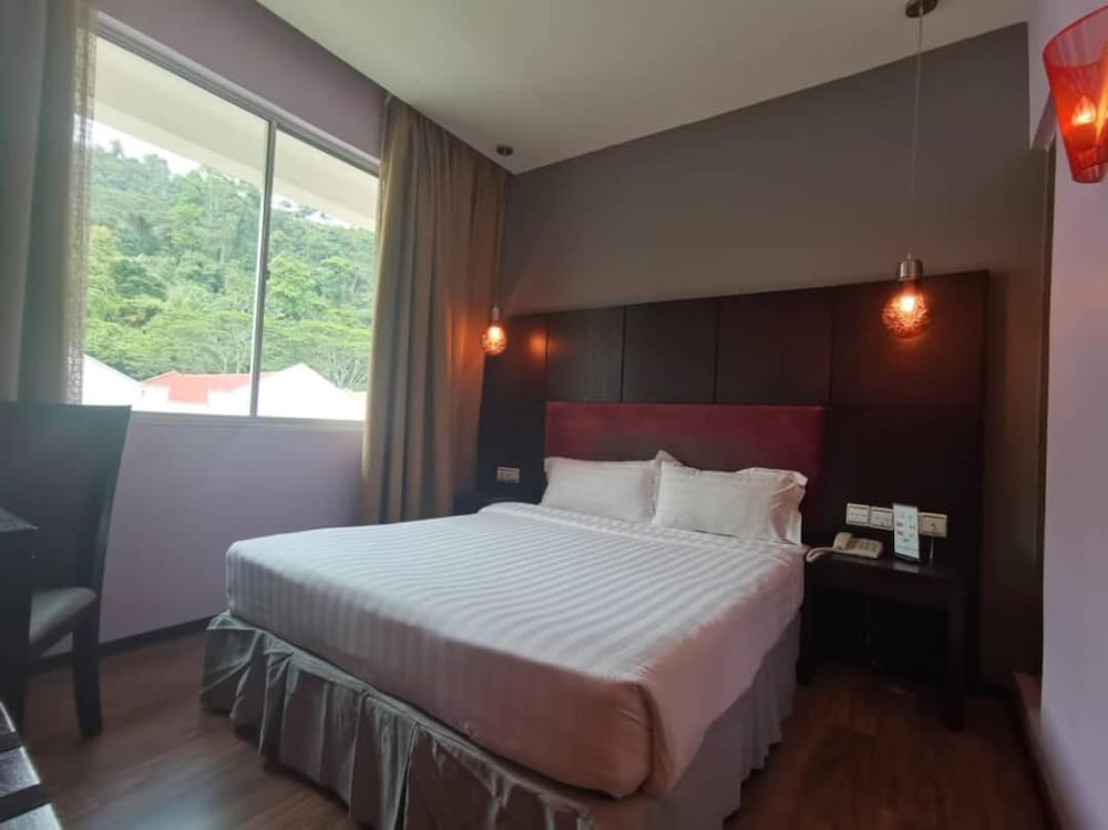 2 Inn 1 Boutique Hotel &amp; Spa 8/38