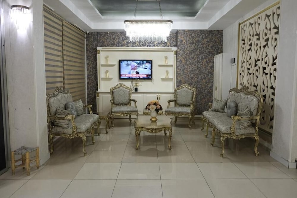 Grand Diamond Hotel 14/20