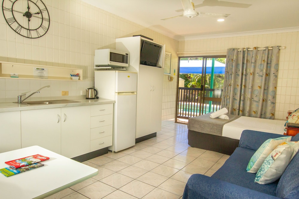 Tropical Palms Inn Resort 8/51