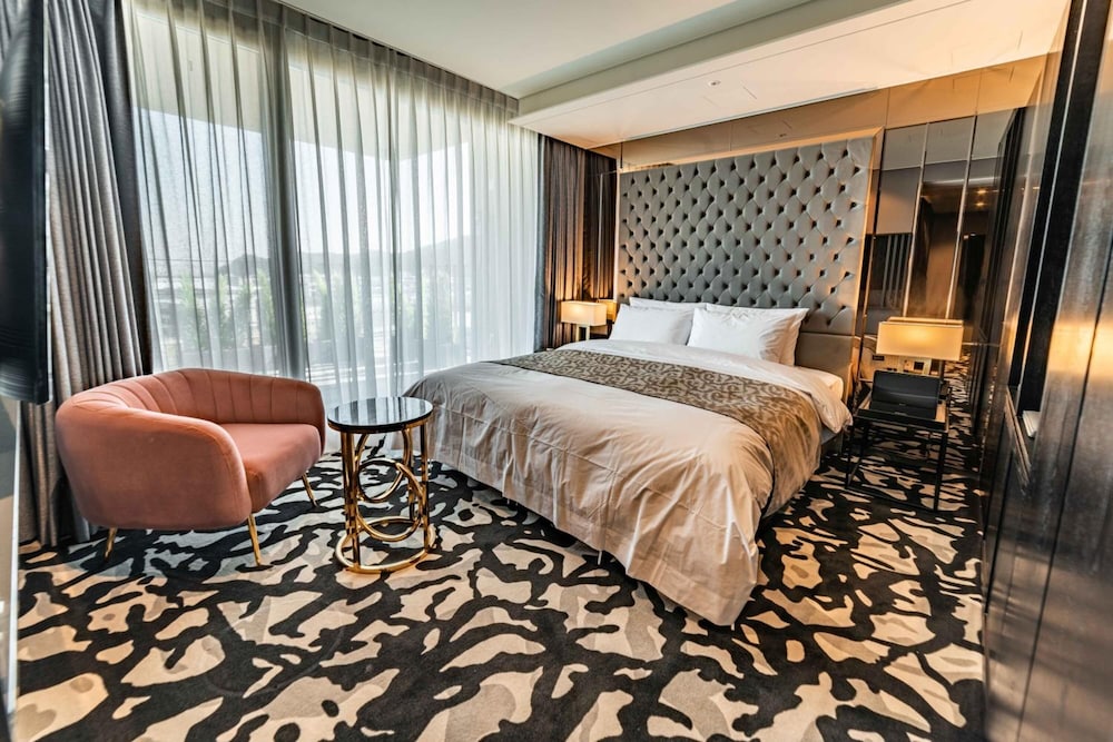 Best Louis Hamilton Hotel West Busan 22/38