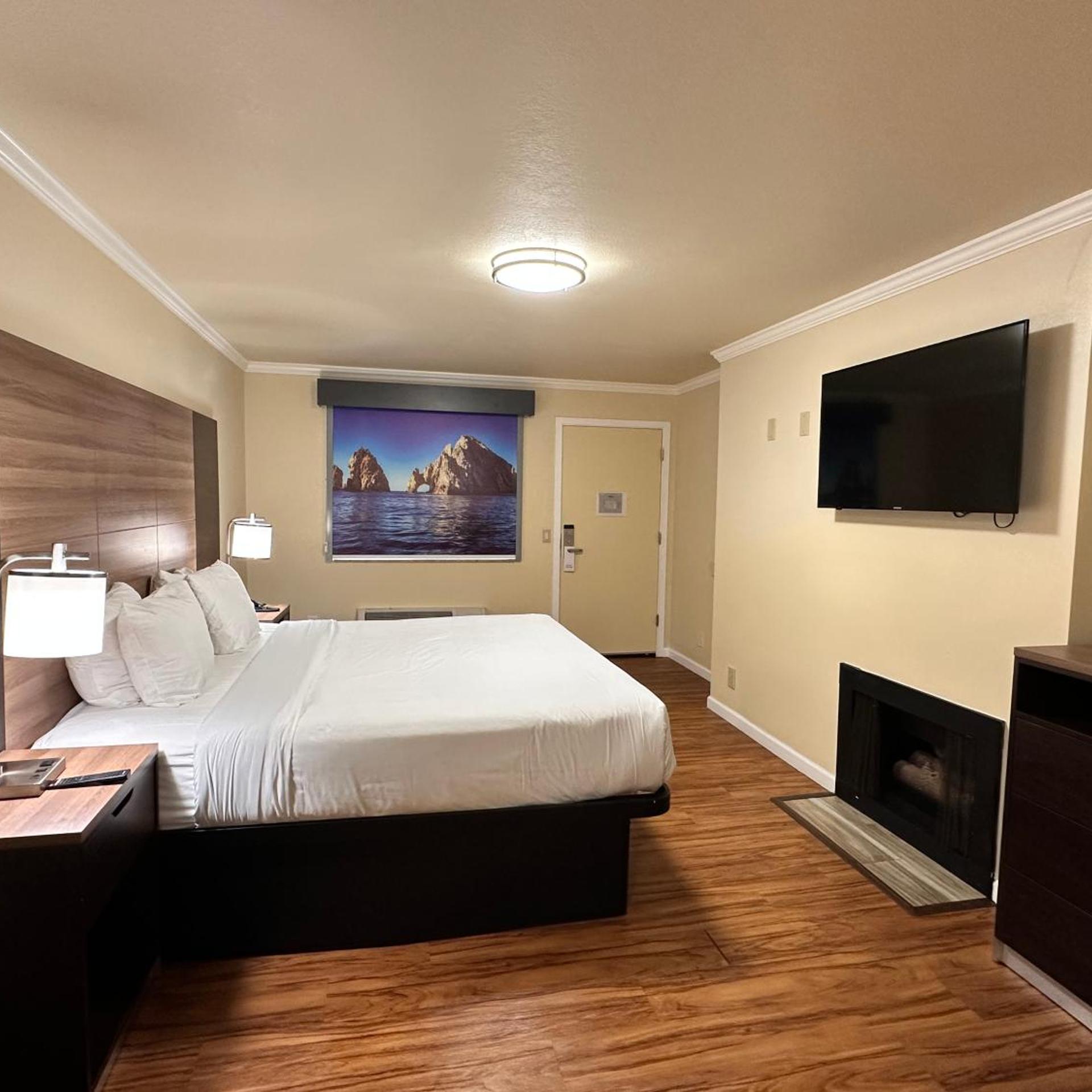Beachwalker Inn Cayucos 10/25