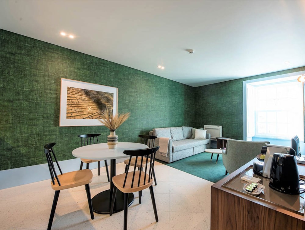 Apartamentos The Arc Carrís 36/64