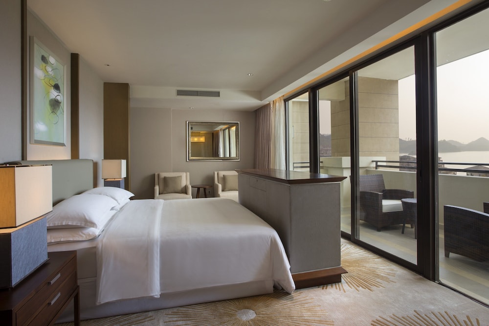Sheraton Bailuhu Resort Huizhou 14/57