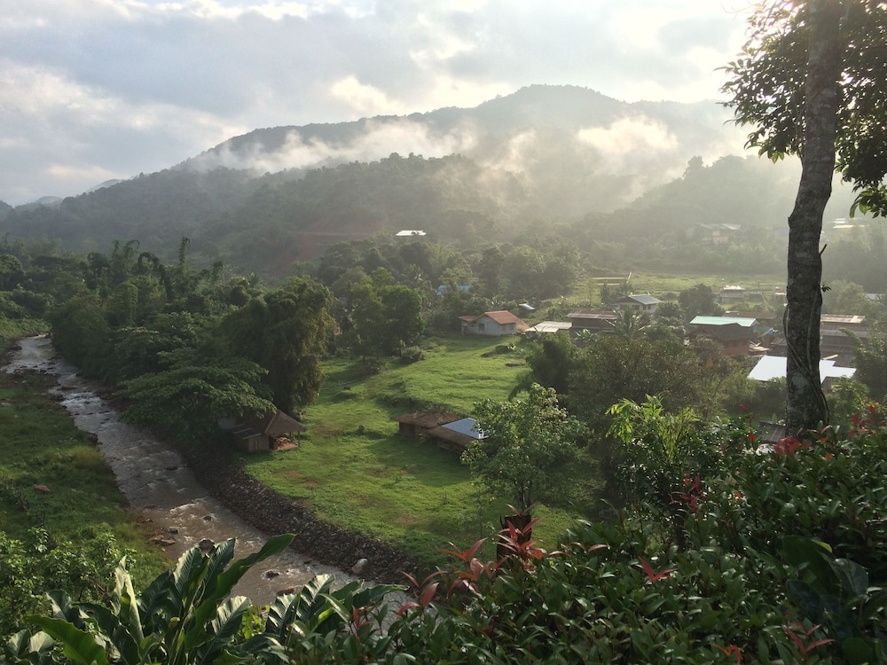 Boklua View Resort 29/34