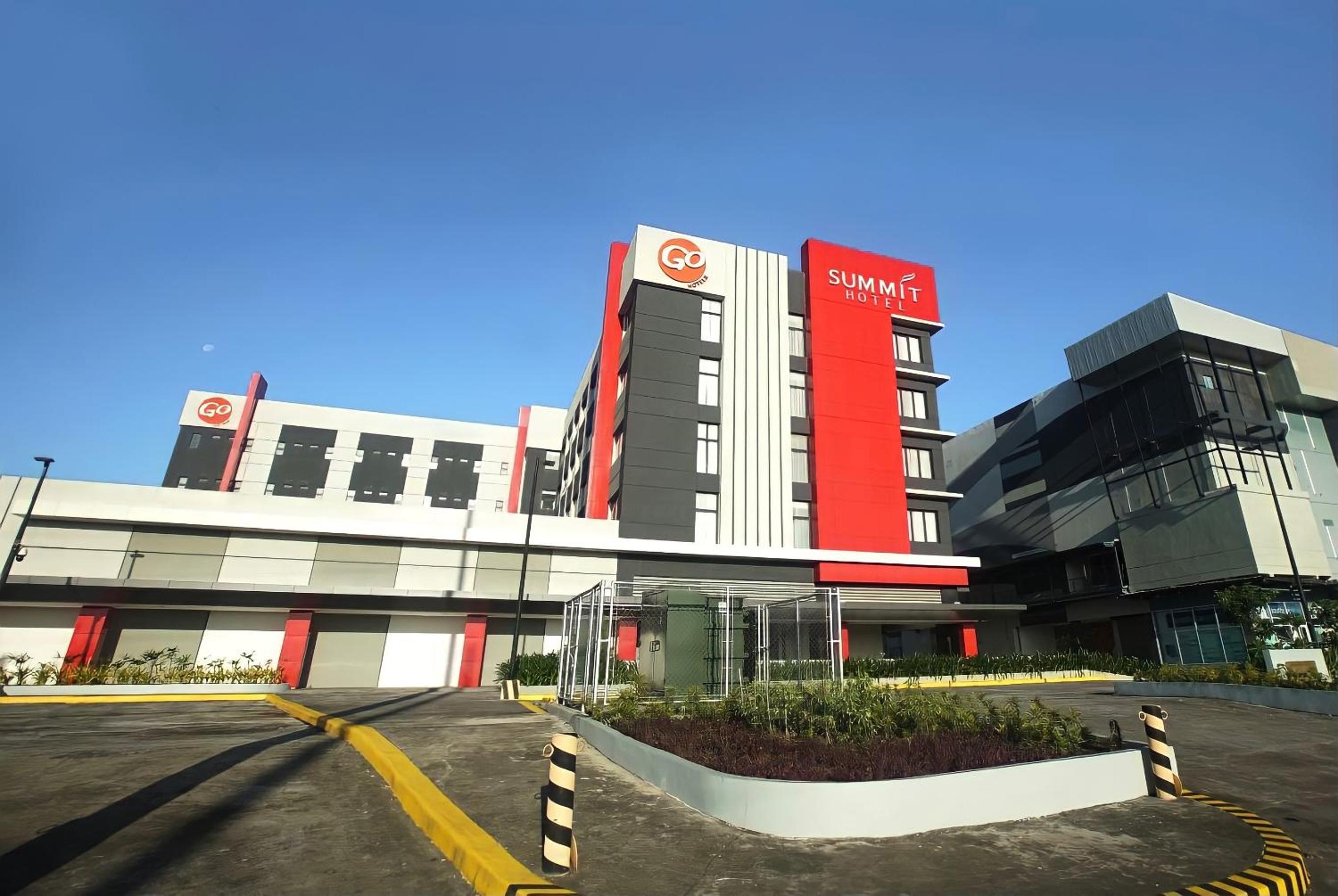 Go Hotels Plus Naga 7/39