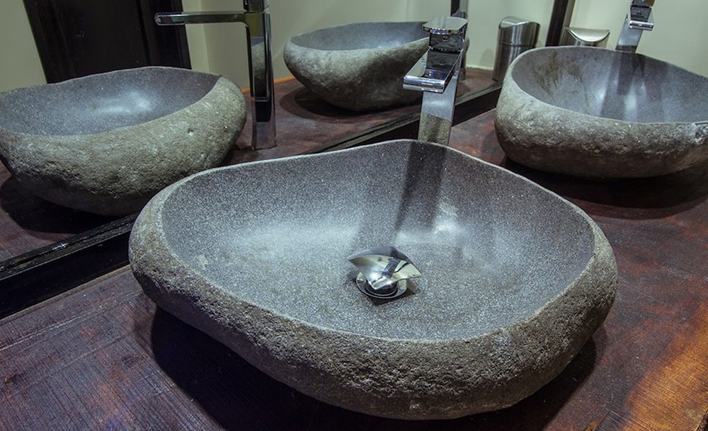 The Rhino Resort Hotel Spa 25/48