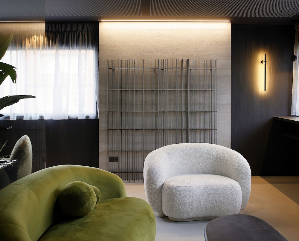 Nuvo Hotel Boutique 32/50