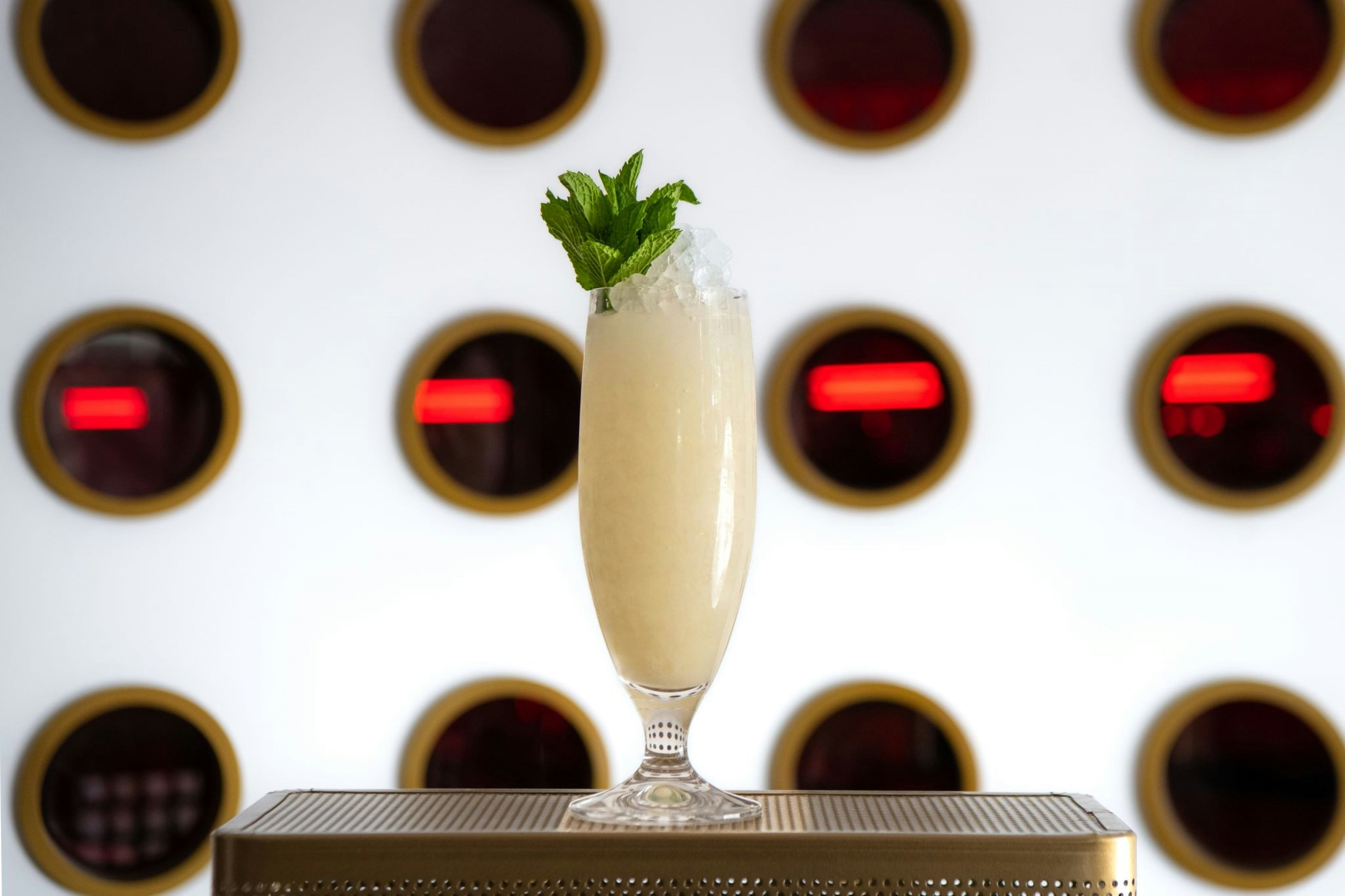 The Martinique New York On Broadway Curio Collection By Hilton 14/50