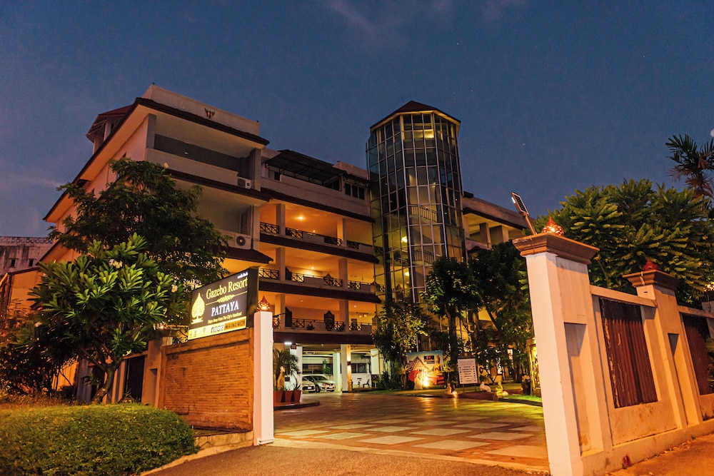 Gazebo Resort Pattaya 8/90