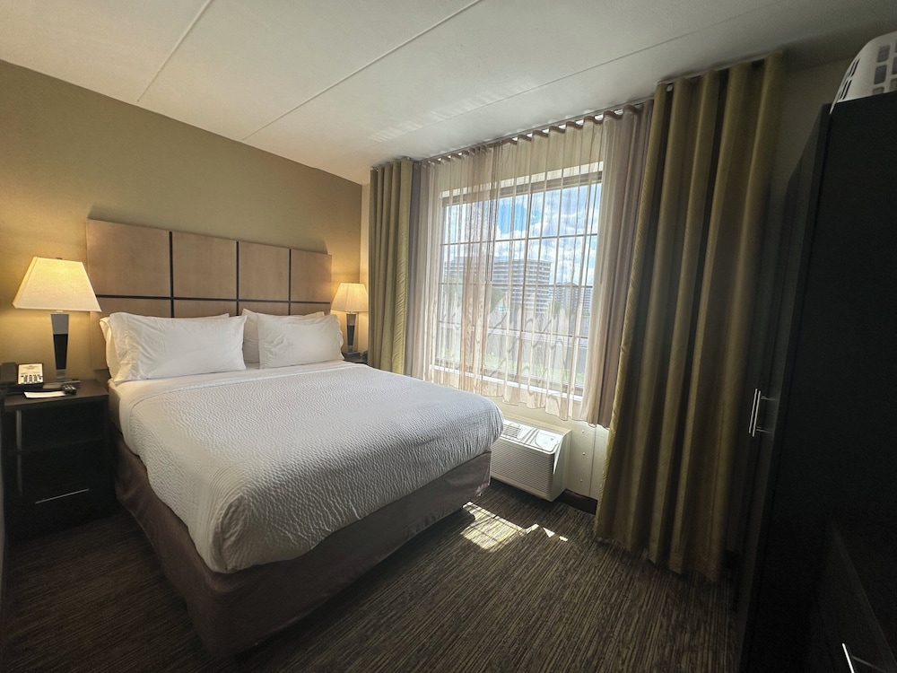 Candlewood Suites Alexandria West 15/58