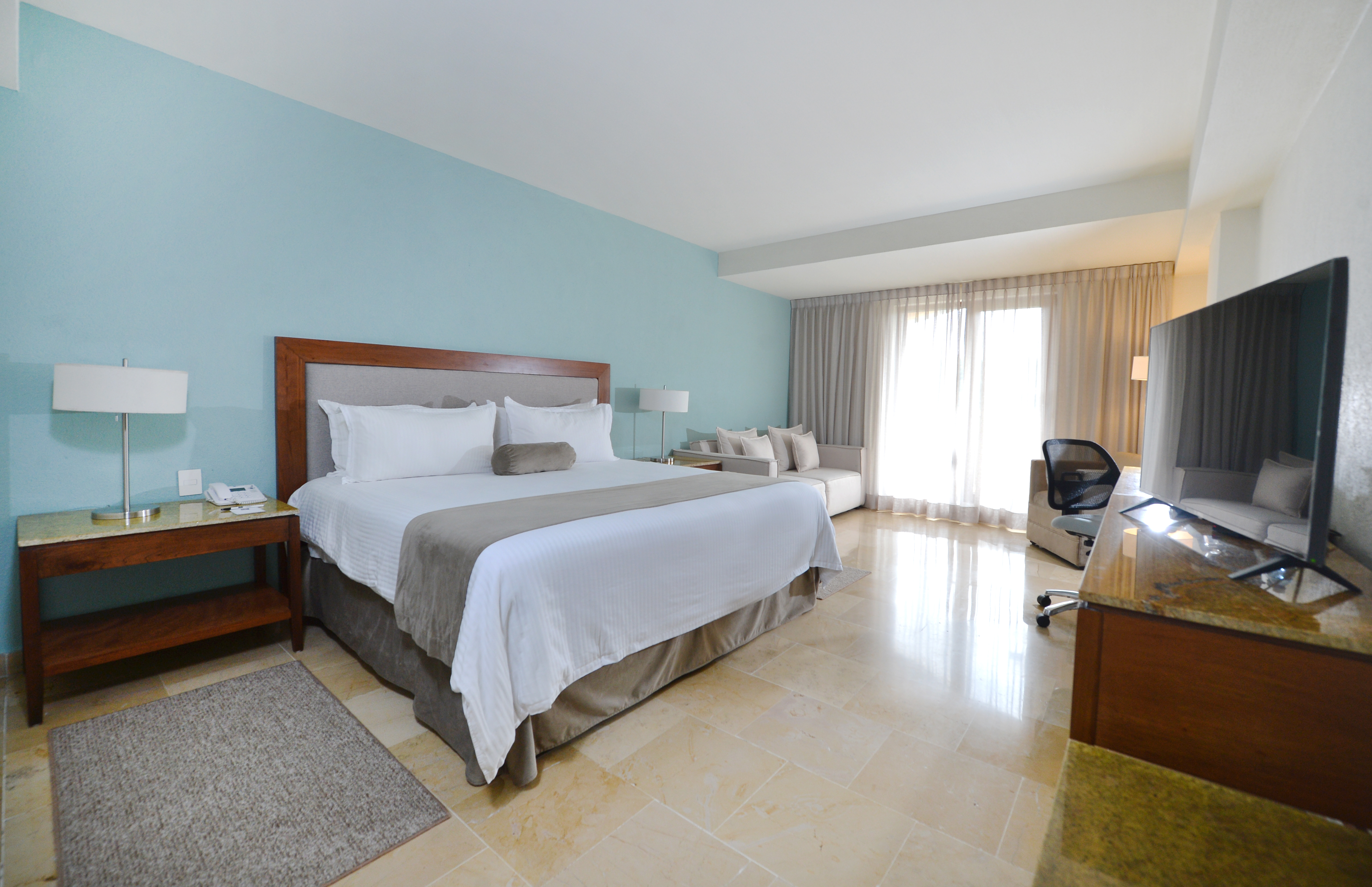 جناح جونيور، HB Hoteles Xalapa 2/2