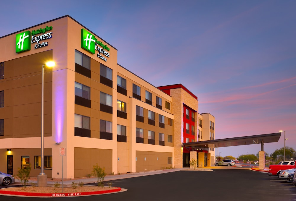 Holiday Inn Express Suites Phoenix West Buckeye 1/59