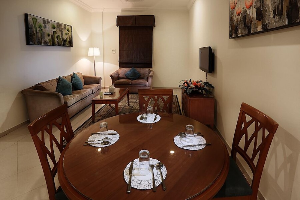 لي لي للأجنحة الفندقية الهفوف(Lily Hotel Suite Hofuf) 25/32
