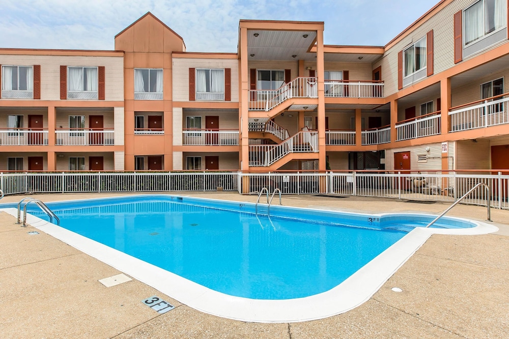 Quality Inn Homewood Birmingham I-65 34/34