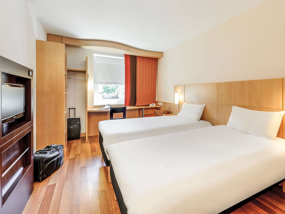 IBIS KONSTANZ 15/79
