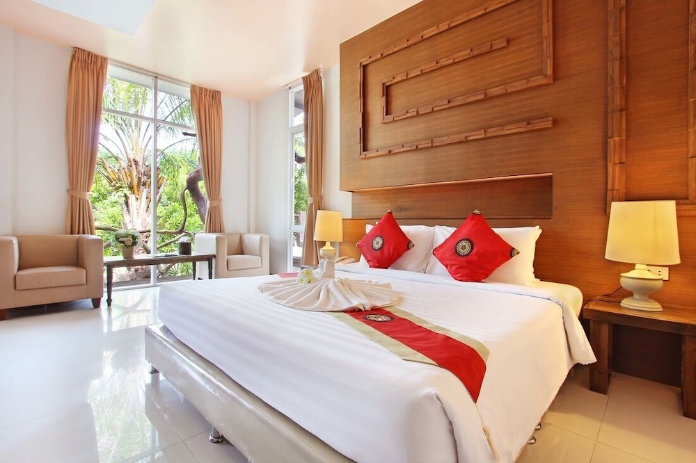 Nana Resort Kaengkrachan 18/65