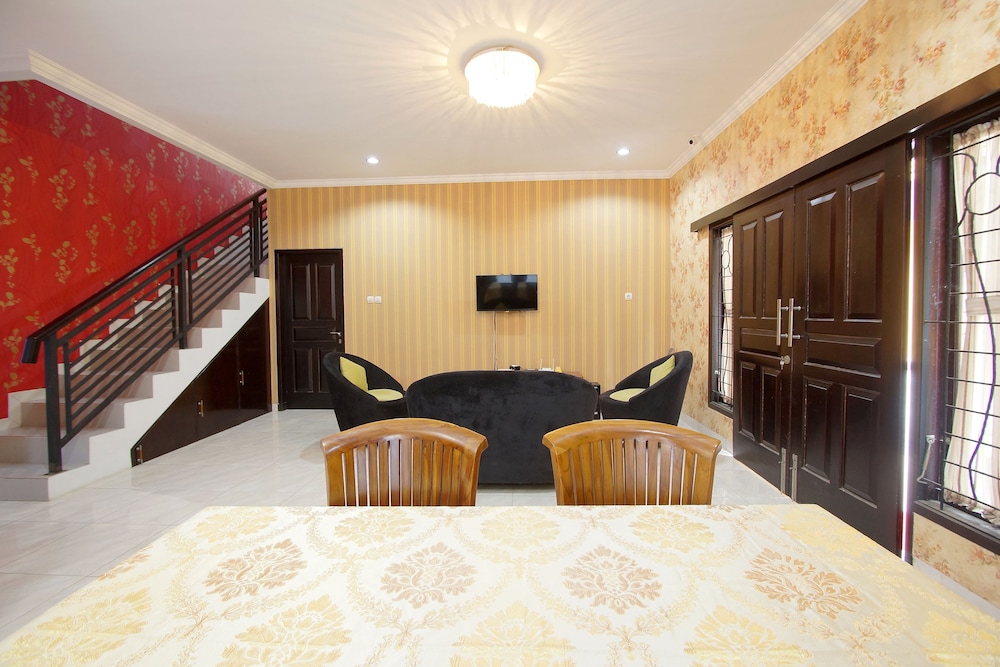 Hotel O near UGM formerly Bayang Brothers Guest House 9/55