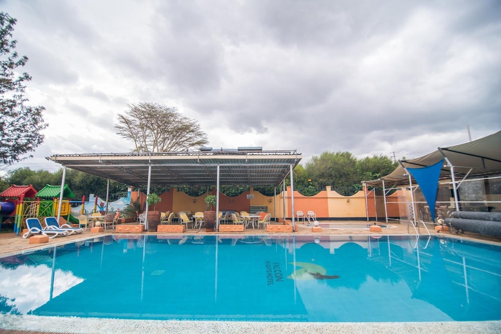 Falcon Heights Hotel in NANYUKI