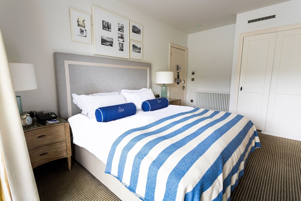 Salcombe Harbour Hotel and Spa 4/75