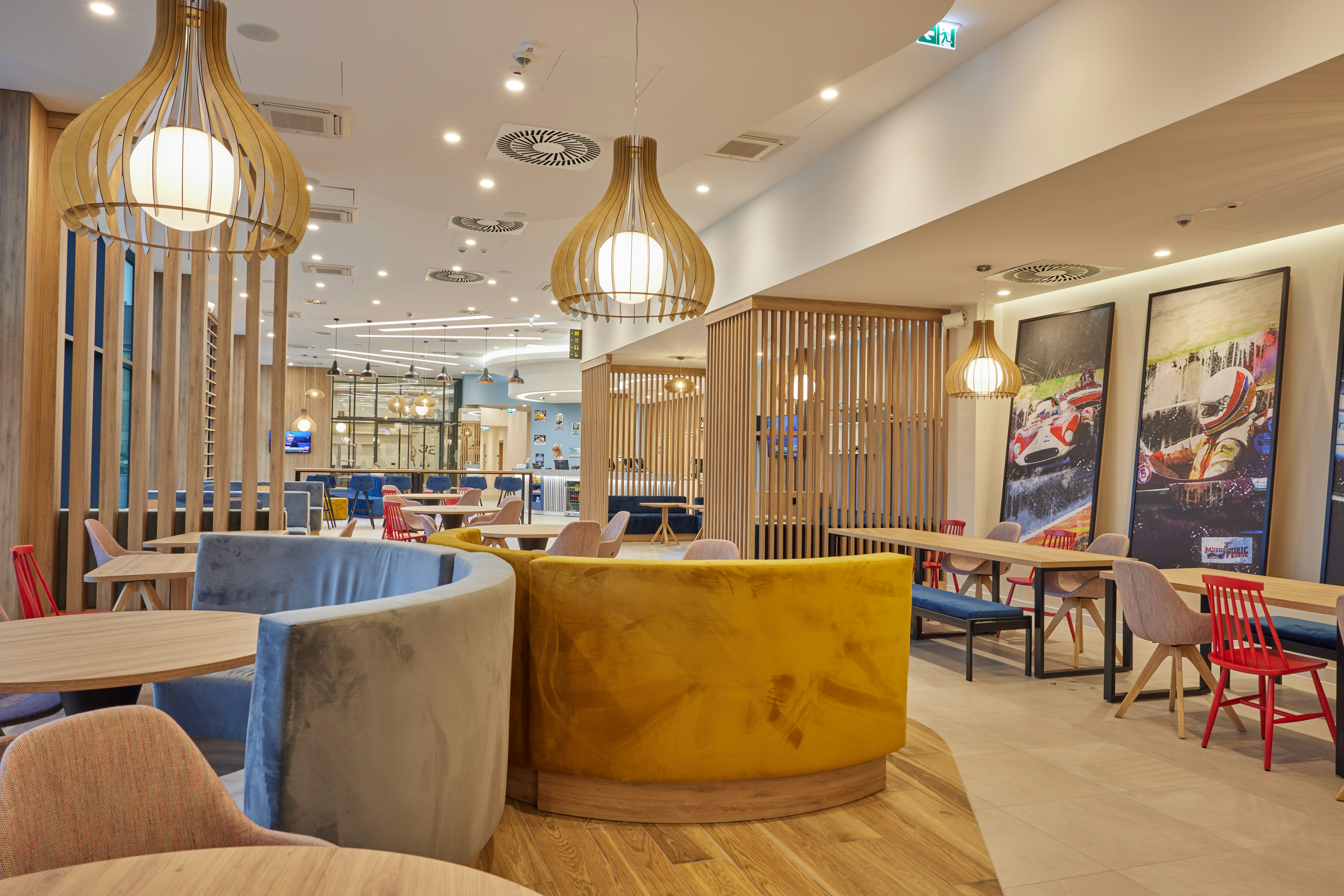 Hampton by Hilton Poznan Swarzedz 18/26