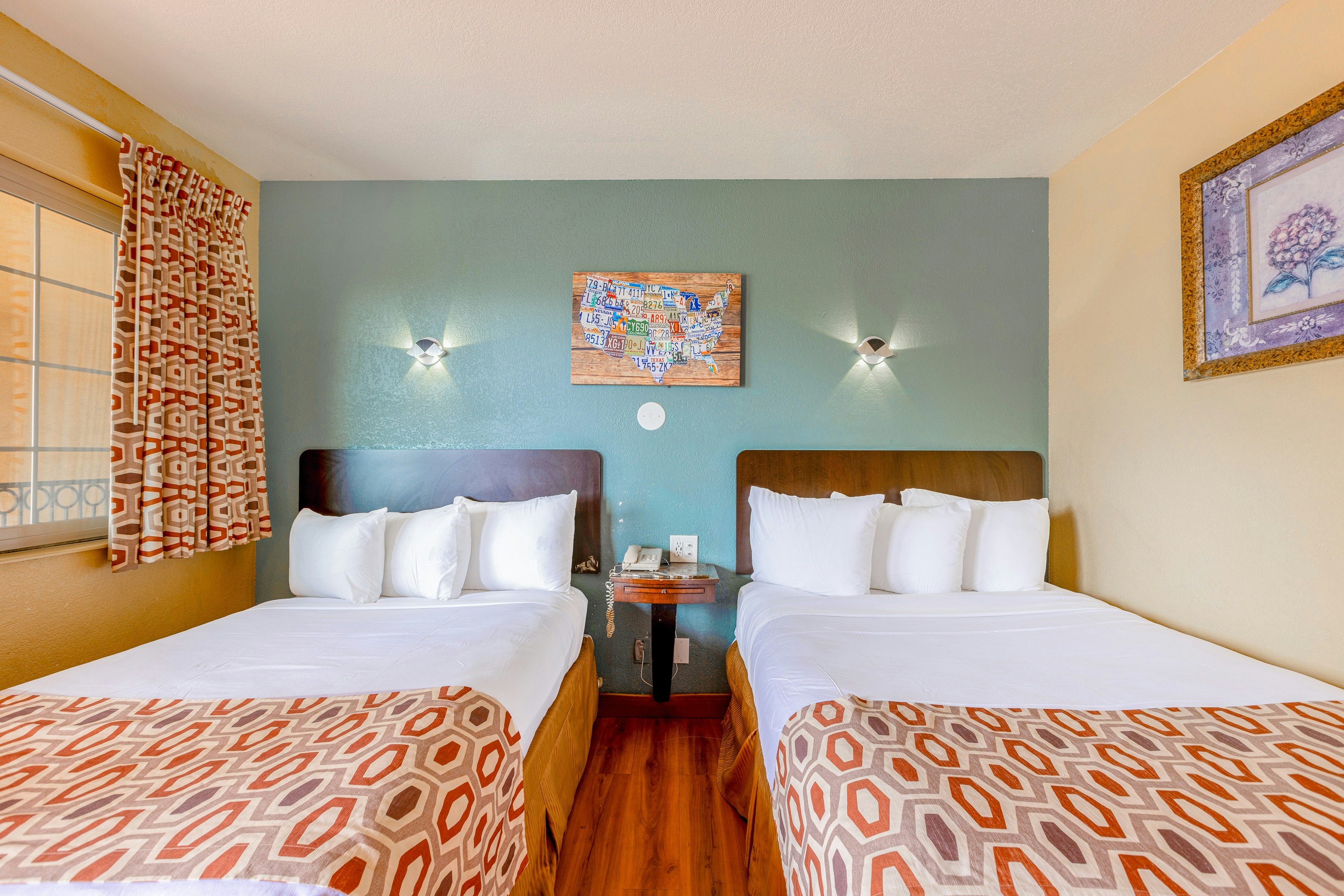 Hotel Avenida - Oceanside Camp Pendleton 14/30