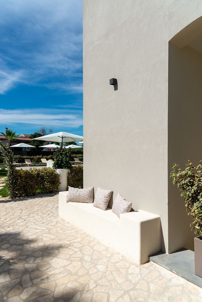 Insula Boutique Hotel 8/31