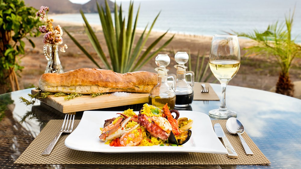 Guaycura Boutique Hotel Spa 52/72