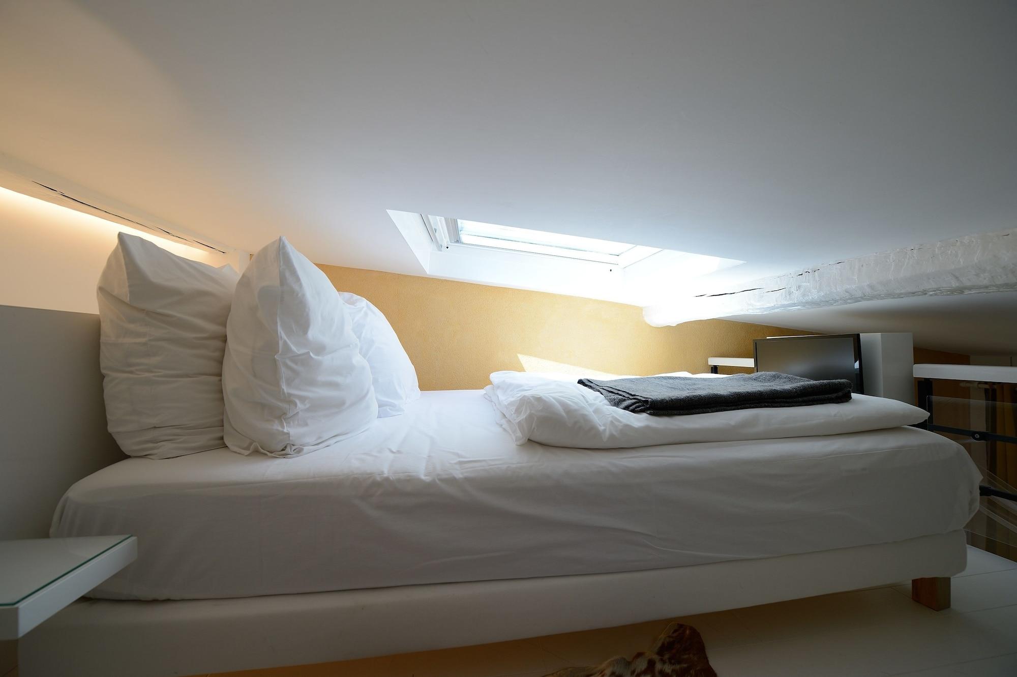 Ocean, Apartment، Les Patios Du Marais 3/8