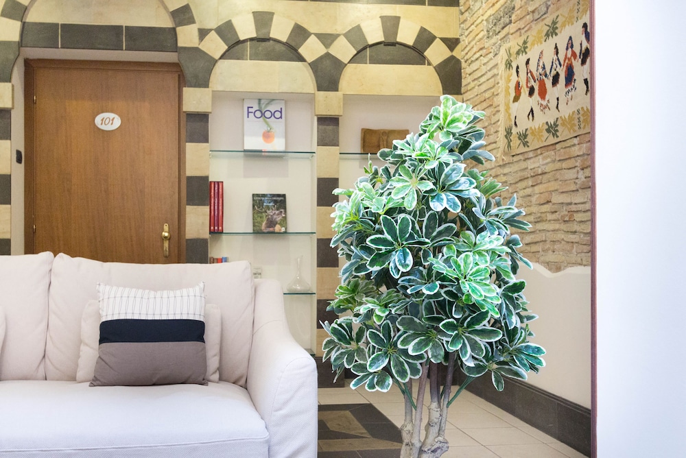 Arcobaleno Rooms 48/61