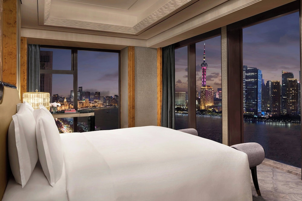 Bund, Panoramic, King Bed, with View