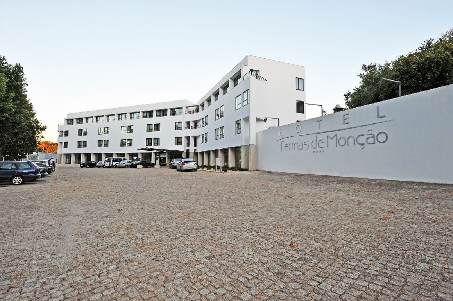 HOTEL BIENESTAR TERMAS DE MONCAO 15/17