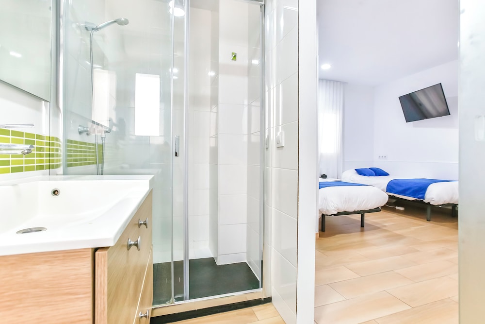 Laramond Barcelona Rooms 55/58