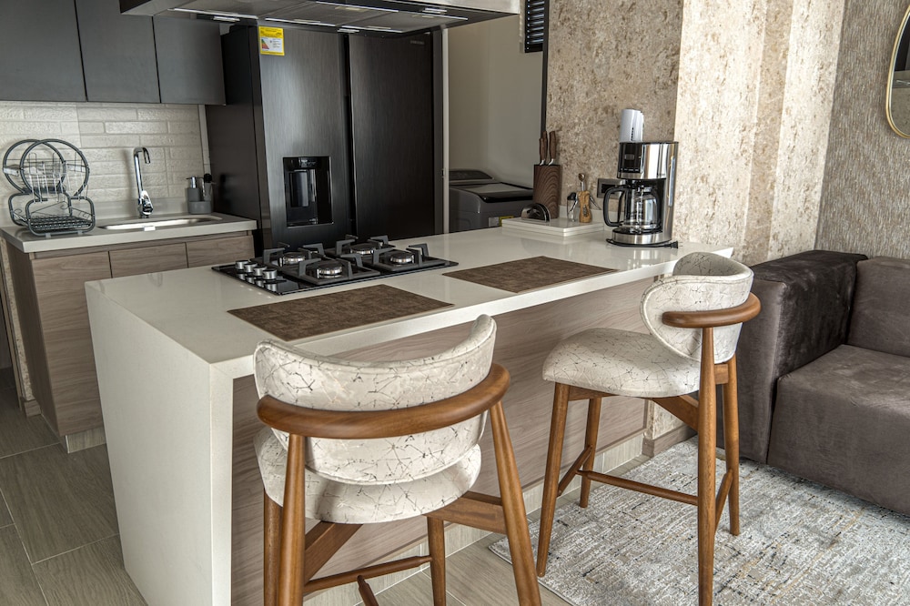 Luxury Suites Prana By Cadissa 6/50