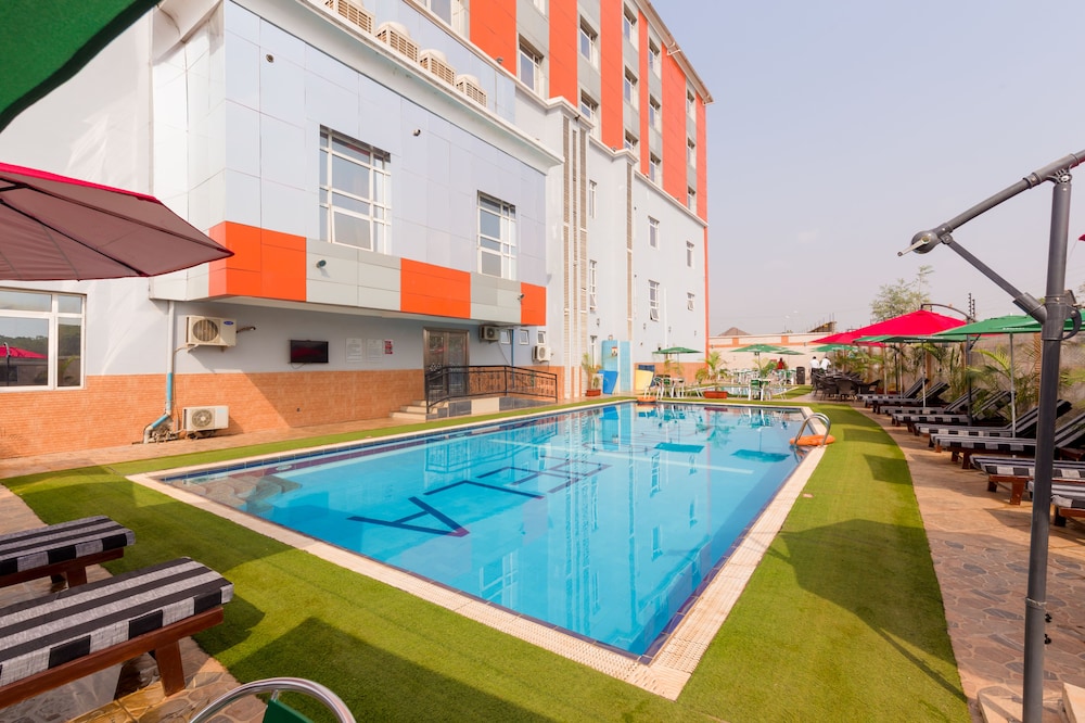 Grand Pela Hotel and Suites 35/44