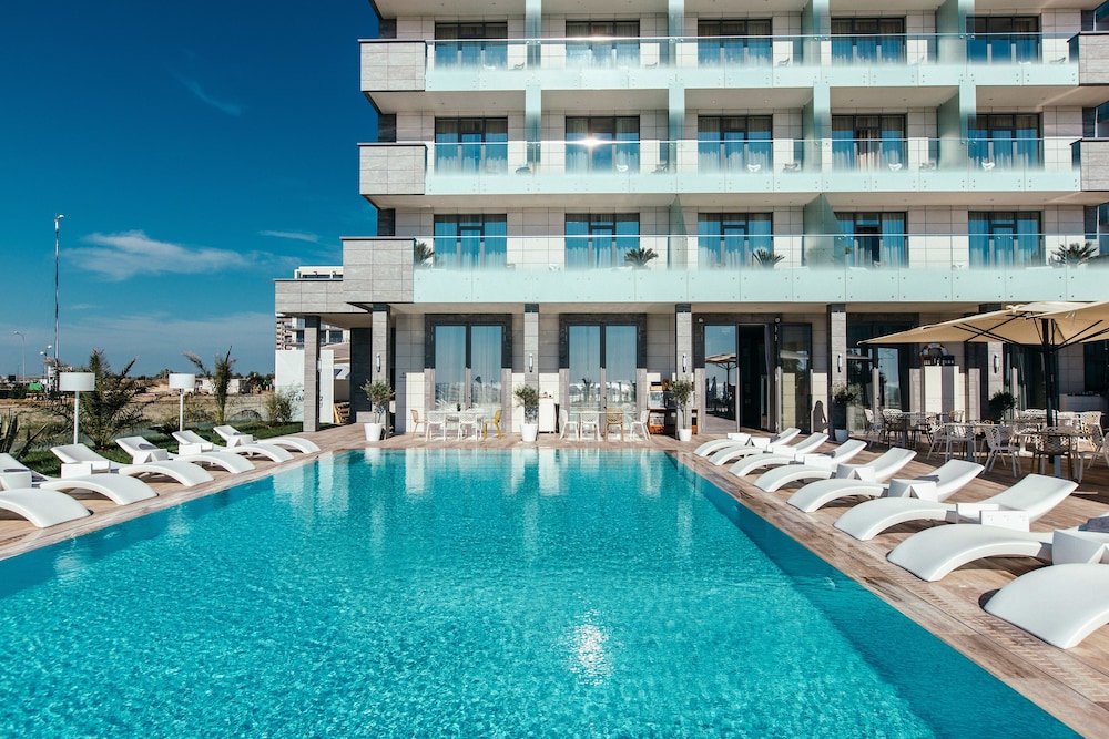 Hotel Opera Mamaia 1/70