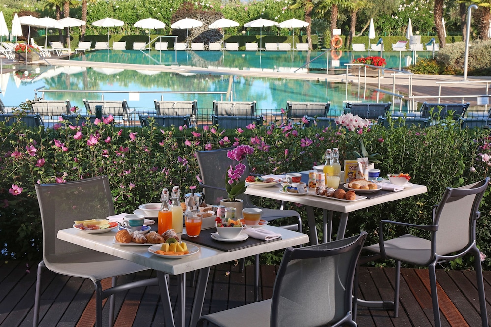 Hotel Caesius Thermae Spa Resort 58/80
