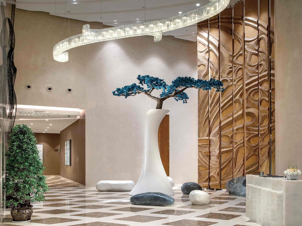 Sofitel Lianyungang Suning 9/71