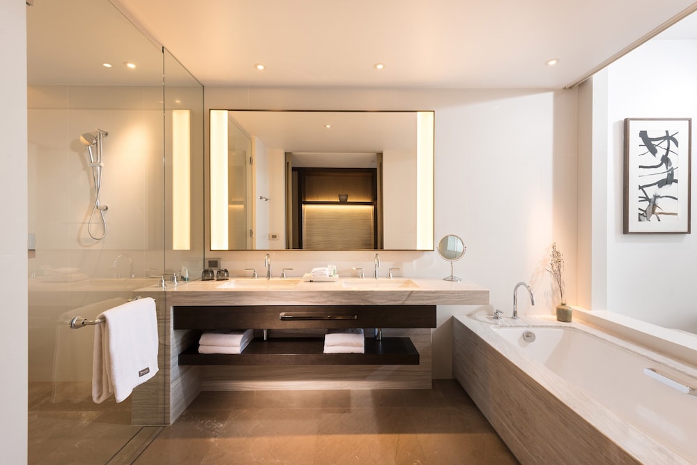 جناح كلوب بسرير كينج بإطلالة على المدينة، The Westin Perth 3/3
