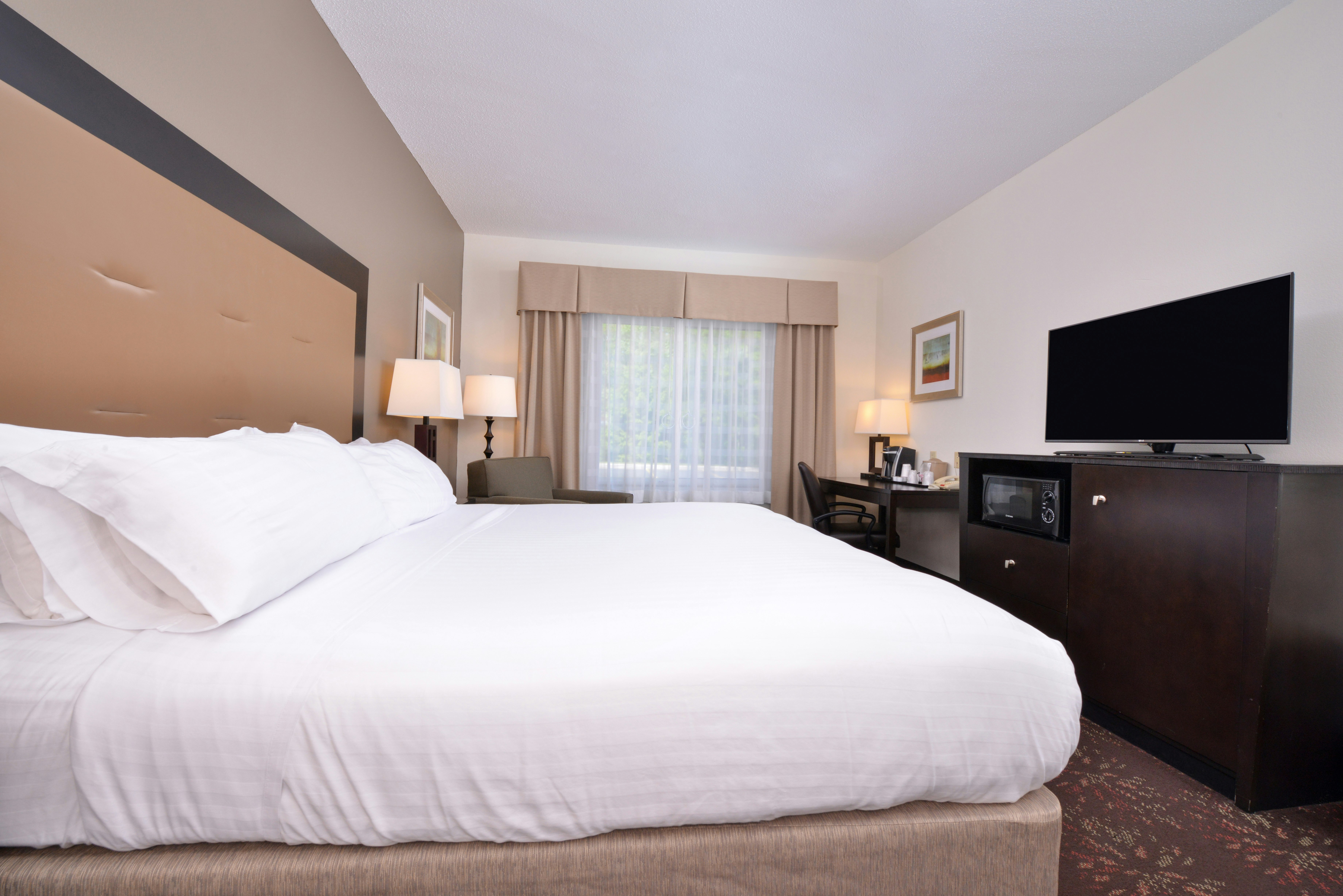 Holiday Inn Express Hotel And Suites Lancaster Lititz 26/73