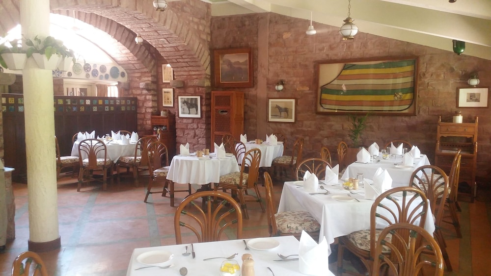 WelcomHeritage Bal Samand Lake Palace 28/47