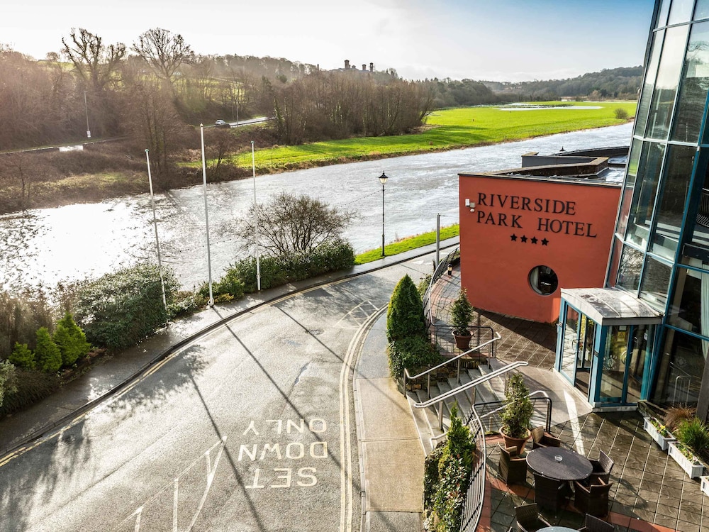 Riverside Park Hotel And Leisure Club 2/65