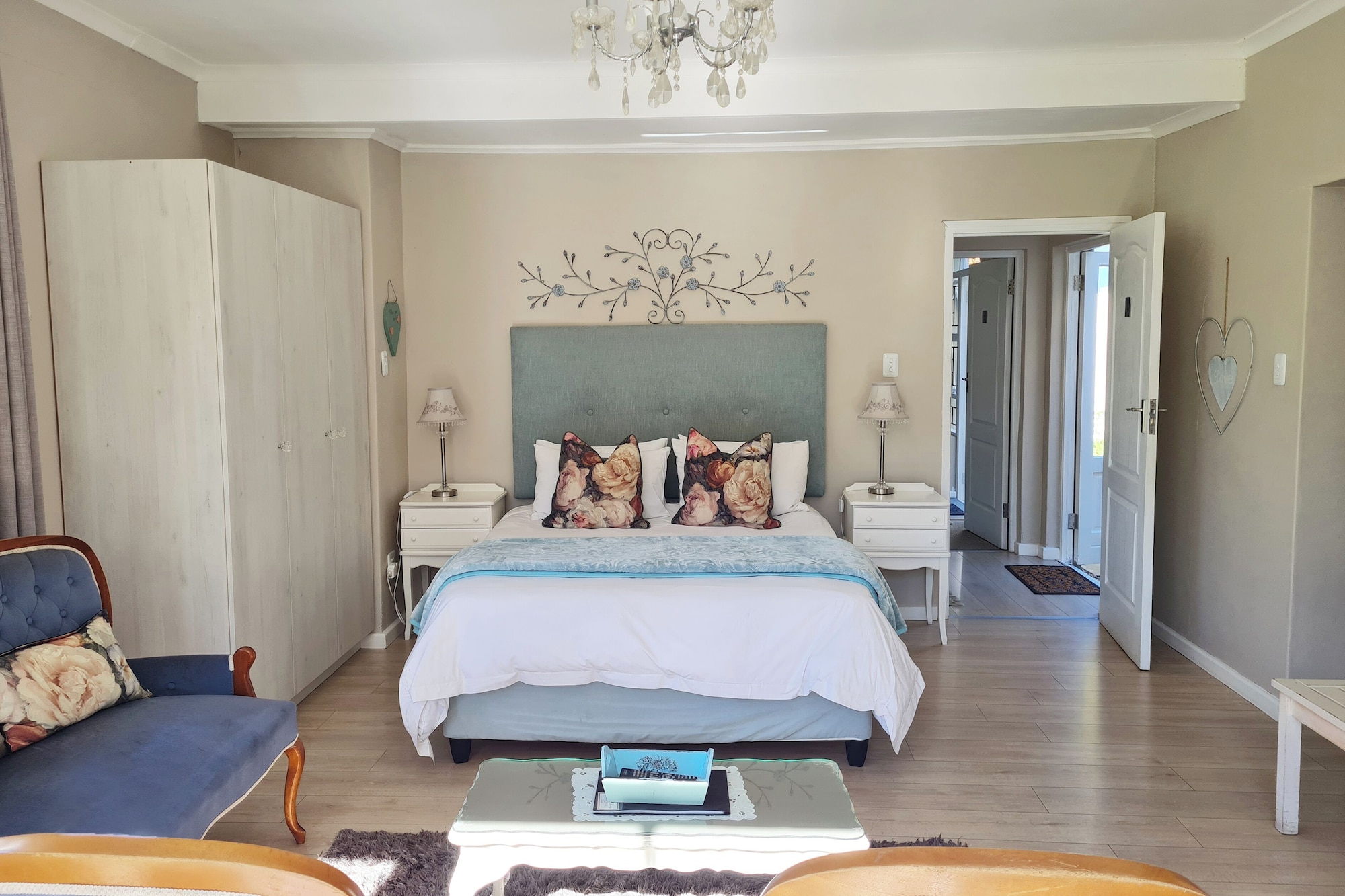 HONEYMOON, SUITE, QUEEN BED, GARDEN VIEW