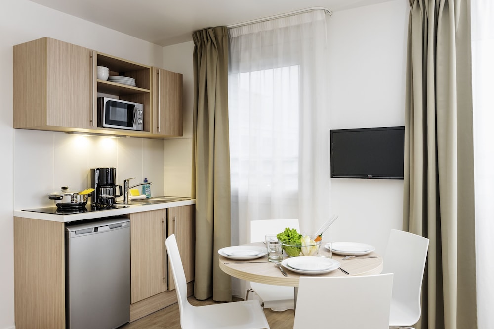 Adagio Access Paris Clichy 58/63